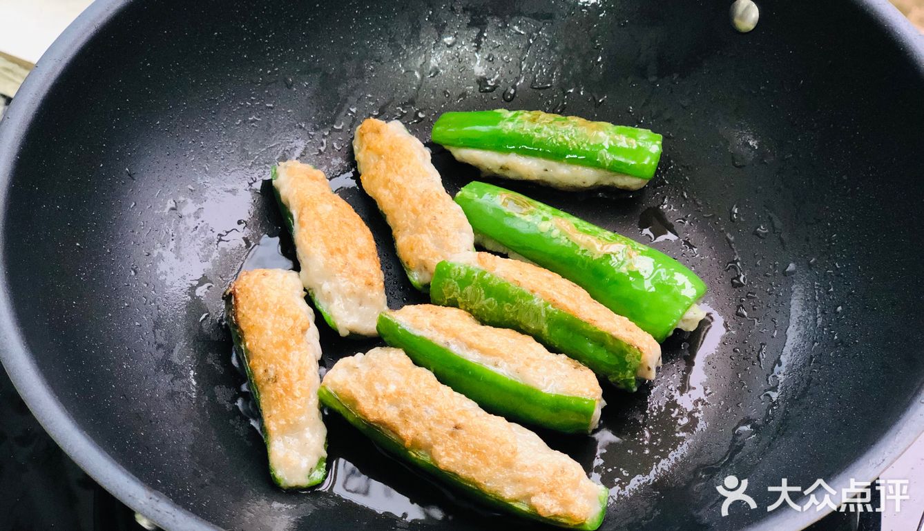 好吃的煎酿鲮鱼，简单又快手。