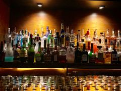 -Whisper Bar 