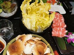 -捞王锅物料理(上海世茂广场店)