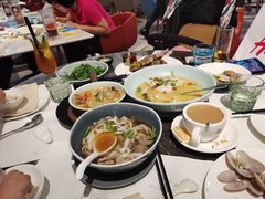 -港丽餐厅(高德置地店)