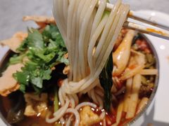 -红鼻子桂林米粉(金唐新光界店)