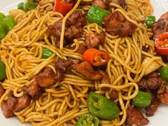 鸡肉捞面-乡村馕坑肉·烧烤·新疆菜·本地人更爱吃(阿勒泰首店)
