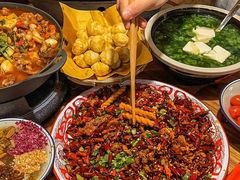 -龙门阵茶屋川菜馆(武康路店)