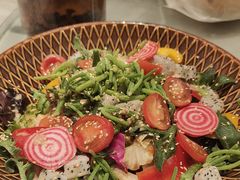 -老周家酱卤猪蹄私房菜(克拉玛依西街店)