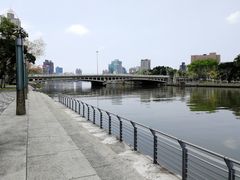 -高雄爱河