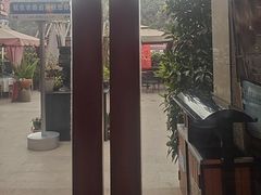 -老鼎万春卤菜(五代传承创始老店)