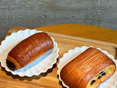-VERIE BAKEHOUSE