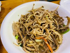 -笨罗卜浏阳菜馆(星沙店)