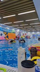 -熊小米专业儿童游泳馆
