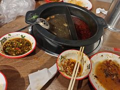 -言玖鲜火锅串串披萨自助(益田假日店)