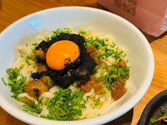 -SHAN山(前滩太古里店)