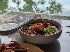 -湖泉水云间餐厅·弥勒地道菜(B座店)