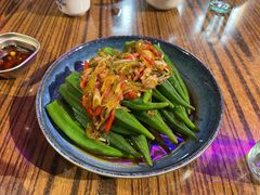 -蚝堡海鲜·威海菜·海肠捞饭·烧烤·亚洲吃蚝公司(幸福门店)