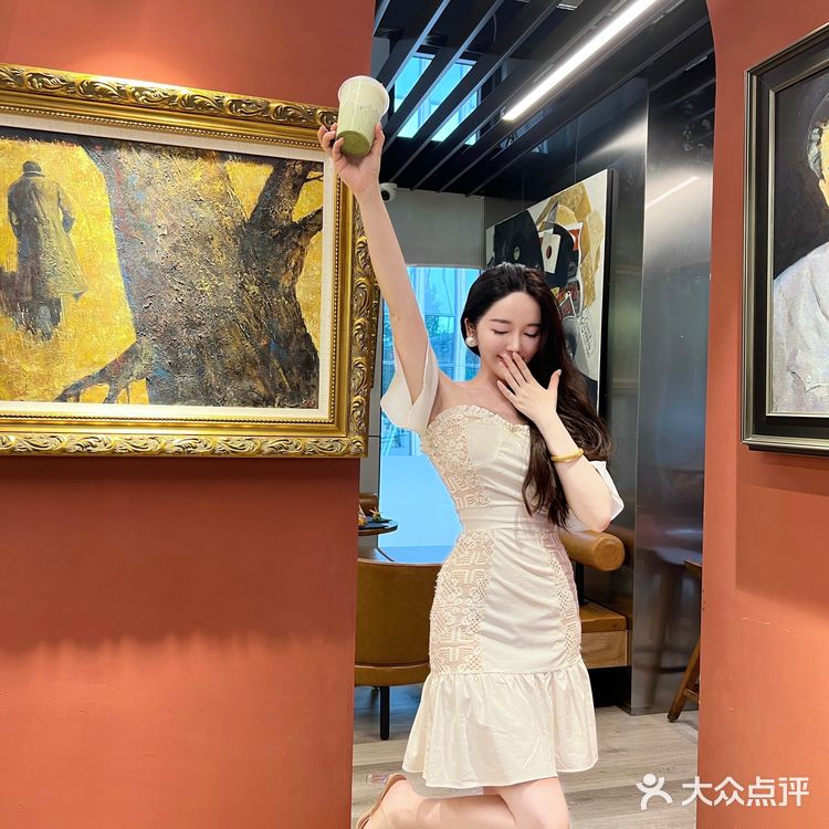 北京首家🔥画展咖啡厅‼️
