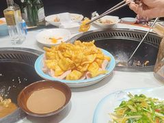 -雪乡人家东北菜·铁锅炖一切(高斯路店)