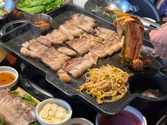 -Dombe豚(黑猪肉街店)