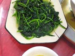 -银峰农庄·特色烧鸡·鲜无花果浸鸡