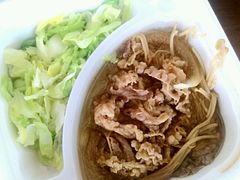 -南城香·饭香串香馄饨香(青年路店)