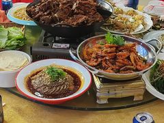-鑫巴蜀小镇 · 水煮鱼专研店(玉桥店)