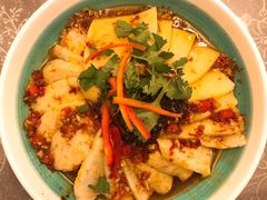 -牧场烧烤餐饮广场