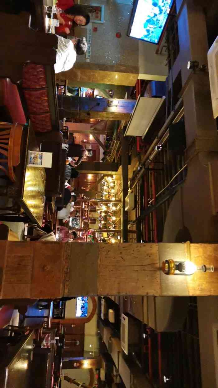 外滩浦华老船长精酿啤酒吧·餐厅-"地理位置还行,有点难找,附近较冷清