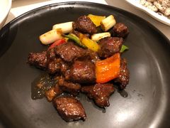 黑椒牛仔骨-上海小南国(仲盛世界商城店)