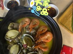 鲍鱼文昌鸡煲-琼大师东方烤乳猪(亚特兰蒂斯店)