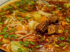 酸汤臊子面-大嘻咹biangbiang面(历史博物馆店)