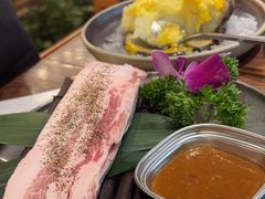 -明洞阿姨·韩式酱蟹烤肉·创意料理(三元桥店)