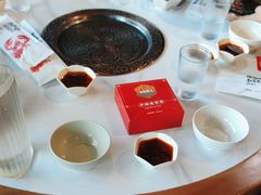 -琥珀老六龙虾(四里河店)