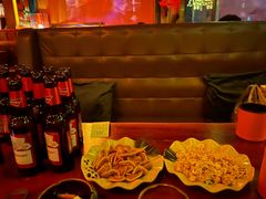 -無名记忆Music Bar夜景怀旧酒吧