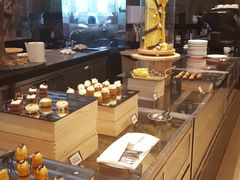 -圣丰索菲特·2 On 988 Café 自助餐厅