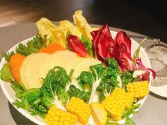 -左庭右院鲜牛肉火锅黑金店(陆家嘴中心店)
