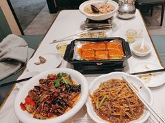 -刘胖子家常菜·蹄花焖藕(中南店)