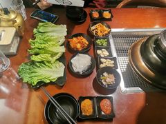 -肉甲韩国木炭烤肉(新壹街1店)