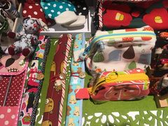-诚品(信义店)