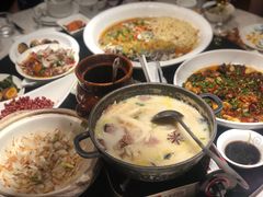 -芳芳私房菜·精做淮扬菜(承德路店)