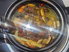 -野菌皇海景野生菌火锅(滨海大道店)