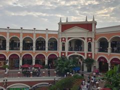 -佛罗伦萨小镇广佛名品奥特莱斯(疏港路店)