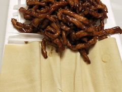 京酱肉丝-京尊烤鸭店JINGZUN(春秀路店)