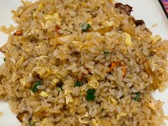 -香巴拉云南餐厅(华莱坞店)