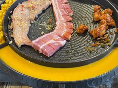 -三国惹火烤肉·中日韩烤肉集合店(百草路店)