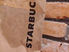 -星巴克(重庆火车北站北广场II店)