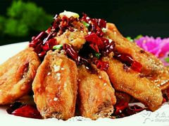 -鲁班小馆(政四街店)