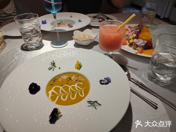 PARFUM FLORAL花境法餐(南京首店)图片