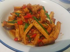 -俏湘厨•地道湘菜(建华南路店)