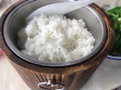 米饭-九道菜有鸡鱼头(石鼓路店)