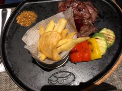 -半秋山西餐厅(巴南万达广场店)