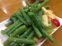 凉菜素拼-穆芳阁兰州纯汤牛肉面(西安总店)