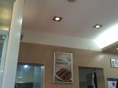 大堂-南城香·饭香串香馄饨香(赵公口店)